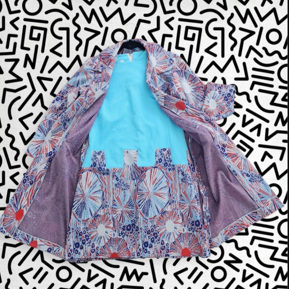 Womens 2 peice Vintage Dress Set 1960s Dress, Jacket , Fun 60s Print